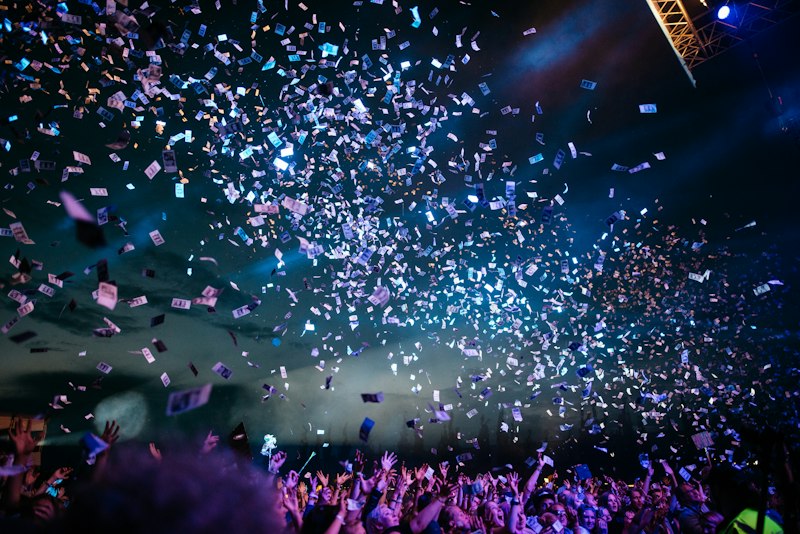 Macao show performance